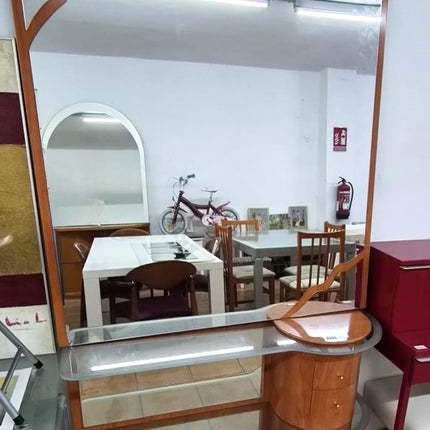 RECIBIDOR CON ESPEJO