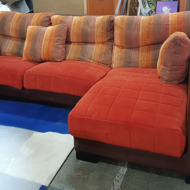 SOFÁ CHAISE LONGUE