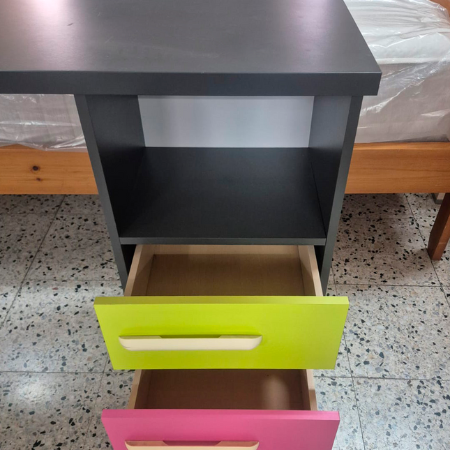 ESCRITORIO JUVENIL NEGRO CON CAJONES
