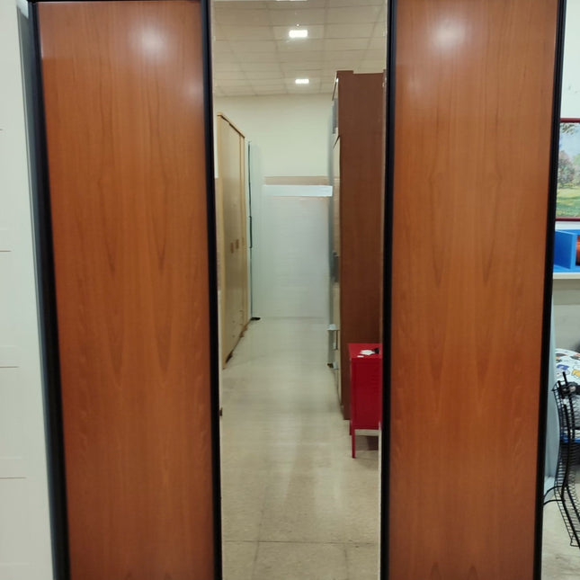 ARMARIO PUERTAS CORREDERAS