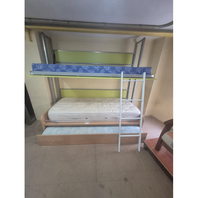 LITERA TRIPLE