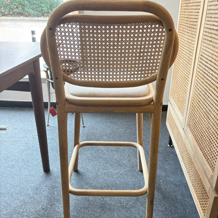 SILLA ALTA DE MADERA