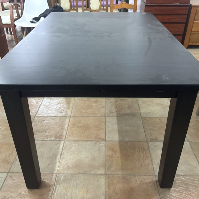 MESA DE COMEDOR