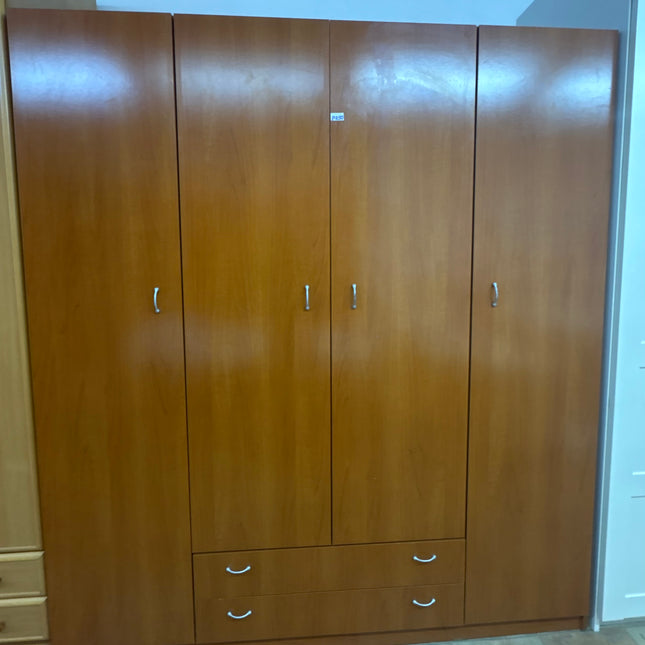 ARMARIO CUATRO PUERTAS