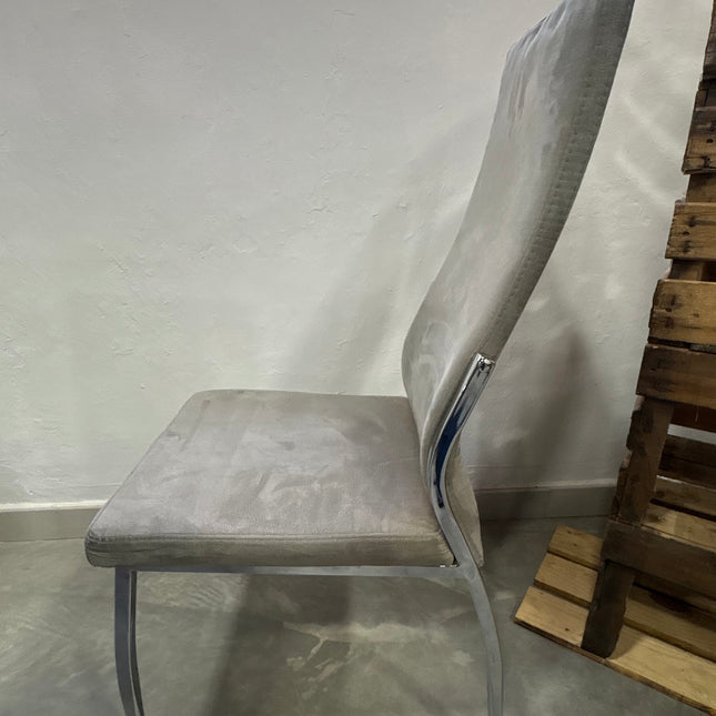 4 SILLAS DE POLIPIEL GRIS