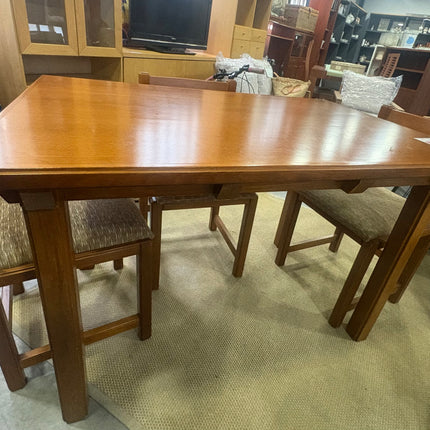 MESA Y 4 SILLAS COMEDOR MADERA
