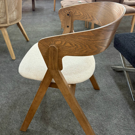 SILLA GODIA DE CHAPA DE FRESNO CON ACABADO WENGUÉ