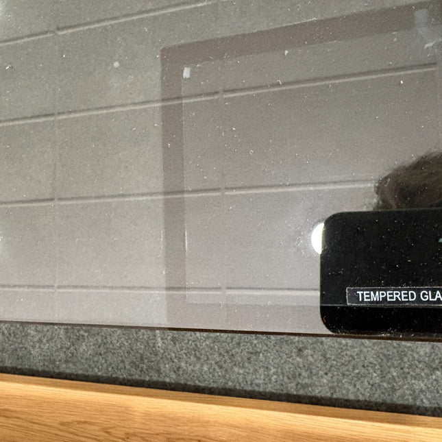 MESA AUXILIAR DE VIDRIO ADULARIA