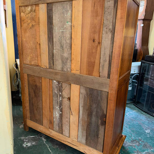 ROPERO CLÁSICO DOS PUERTAS