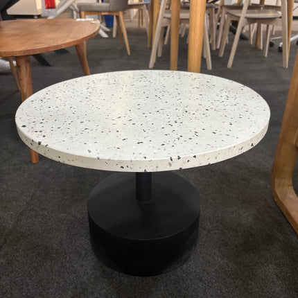 MESA AUXILIAR DELANO DE TERRAZO GRIS