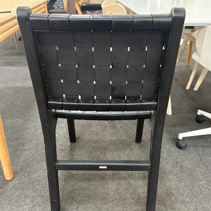 SILLA CALIXTA DE PIEL