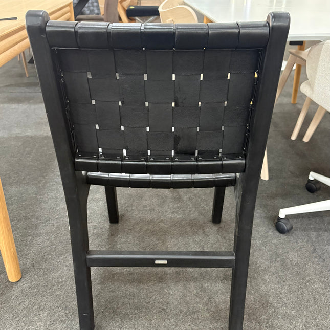 SILLA CALIXTA DE PIEL