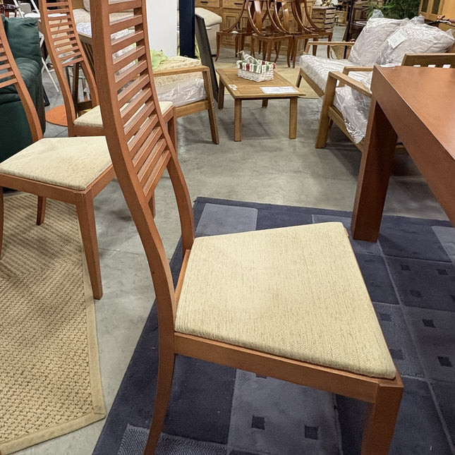 SILLAS DE COMEDOR