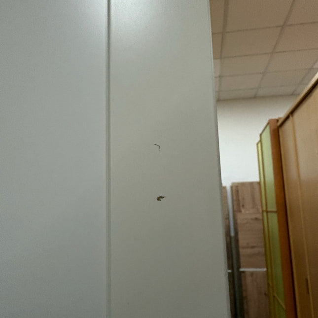 ARMARIO TRES PUERTAS IKEA BERGSBO