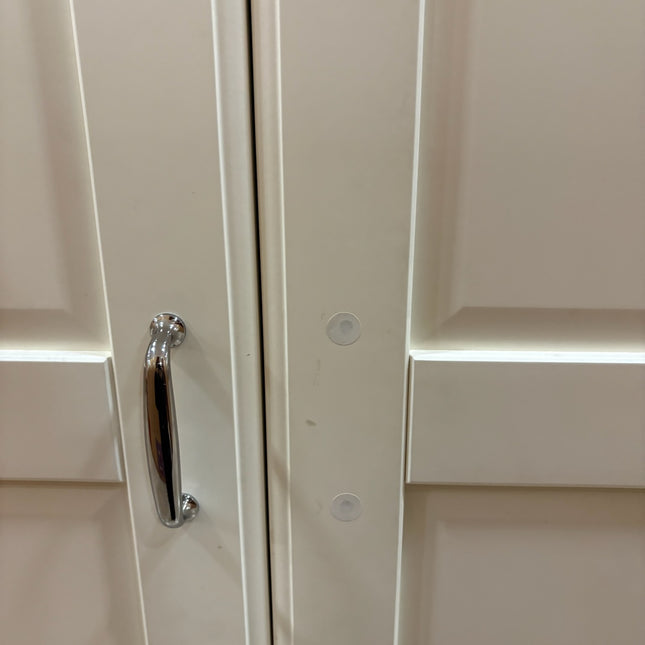 ARMARIO TRES PUERTAS IKEA BERGSBO