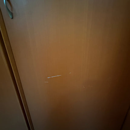 ARMARIO DE MADERA 4 PUERTAS ROJIZO