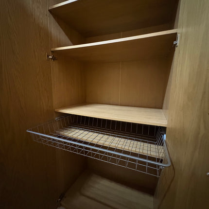 ARMARIO TRES PUERTAS MADERA