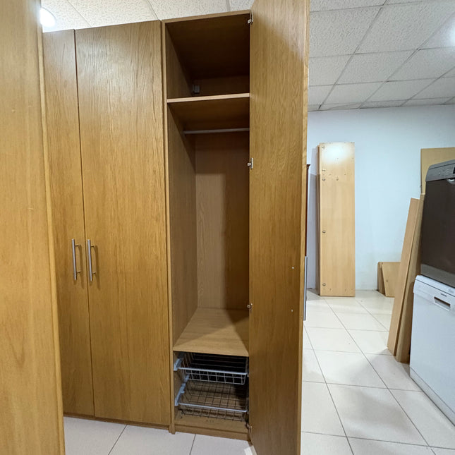 ARMARIO TRES PUERTAS MADERA