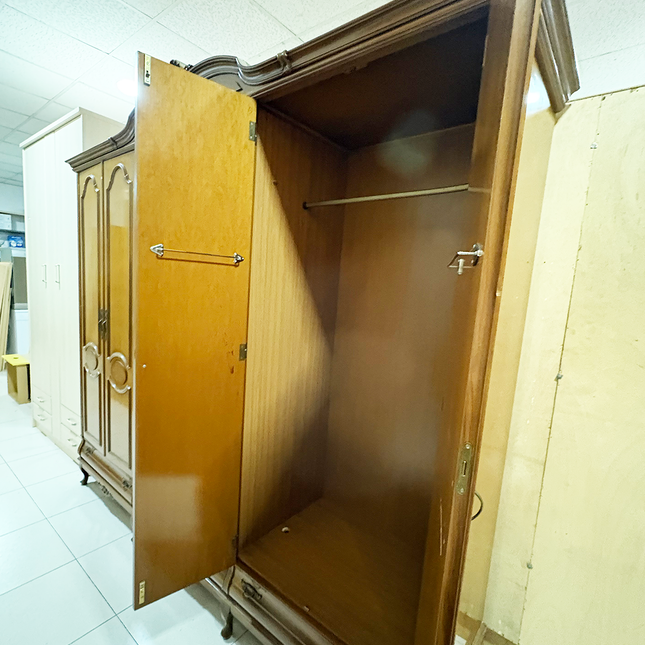 ARMARIO DE 6 PUERTAS MADERA