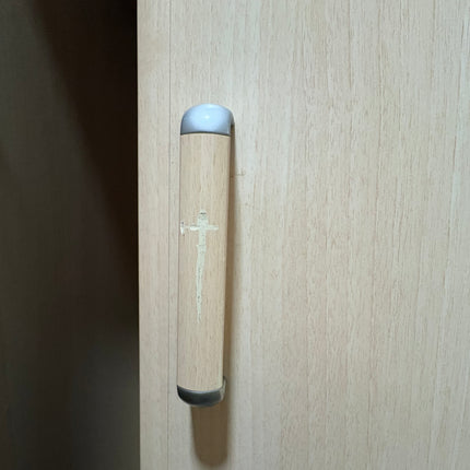 ARMARIO DOS PUERTAS CUATRO CAJONES