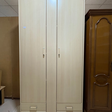 ARMARIO DOS PUERTAS CUATRO CAJONES