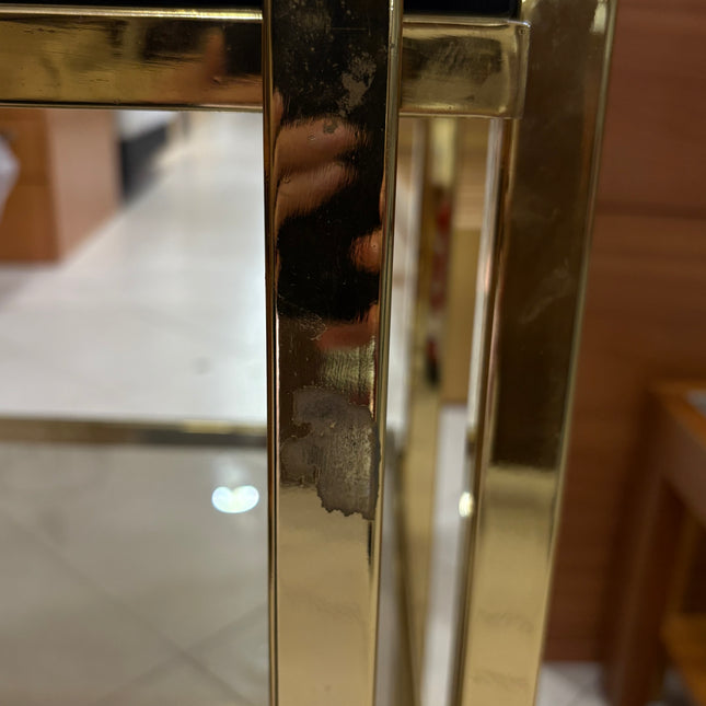 CARRITO AUXILIAR DORADO CON RUEDAS