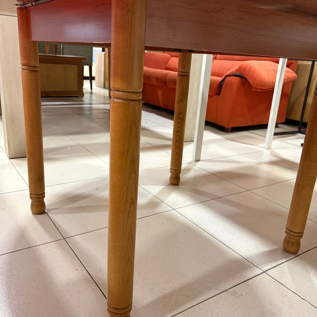 MESA REDONDA  EXTENSIBLE DE MADERA