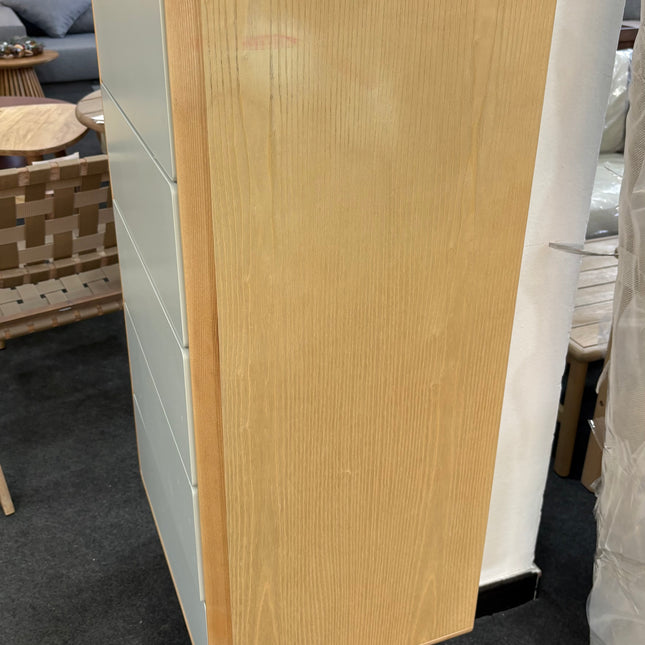 CÓMODA ANIELLE 5 CAJONES