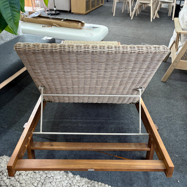 TUMBONA ITANI MADERA