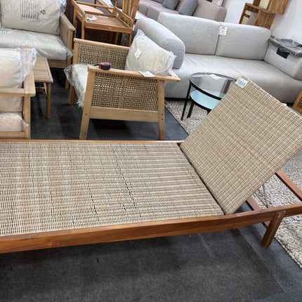 TUMBONA ITANI MADERA