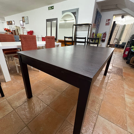 MESA EXTENSIBLE DE MADERA OSCURA