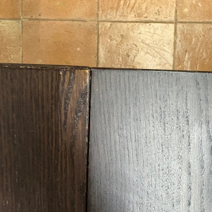 MESA EXTENSIBLE DE MADERA OSCURA