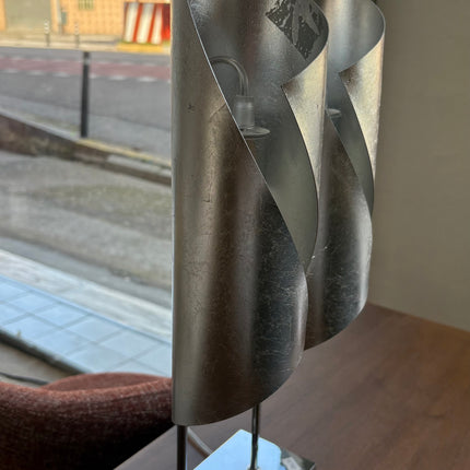 LÁMPARAS DE MESA KNIKERBOKER