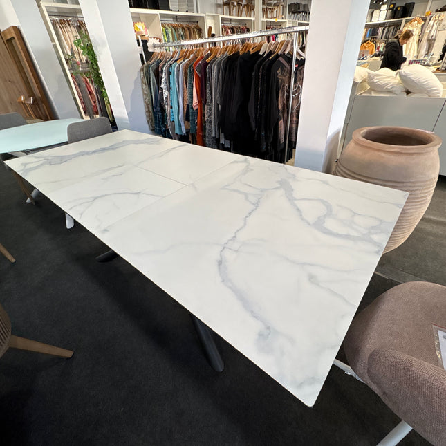 MESA EXTENSIBLE THEONE PORCELÁNICO BLANCO