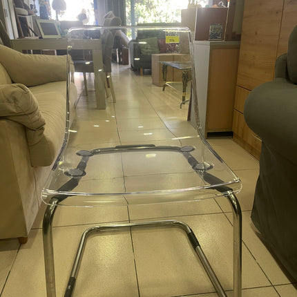 SILLA TRANSPARENTE