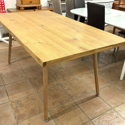 MESA DE COMEDOR
