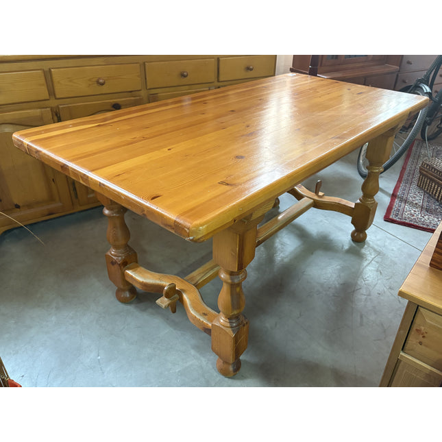 MESA DE COMEDOR