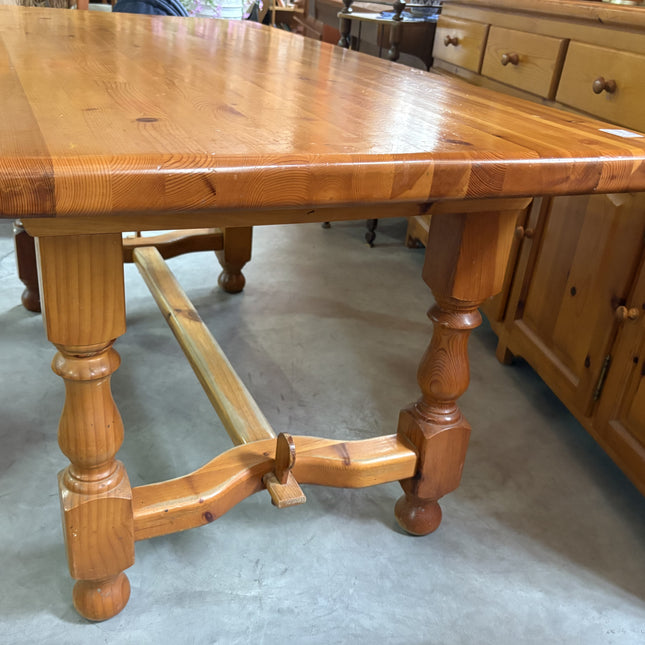 MESA DE COMEDOR