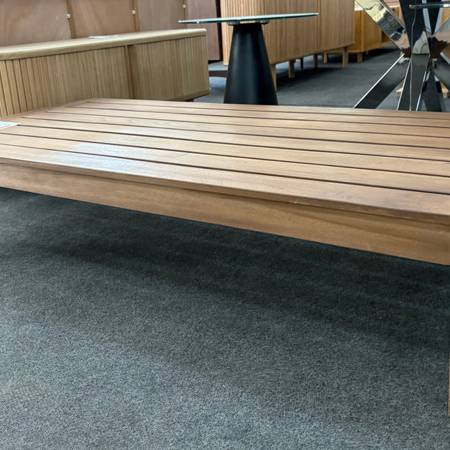 MESA DE CENTRO "FORCANERA"