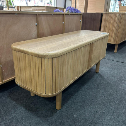 MUEBLE TV MAILEN 2 PUERTAS