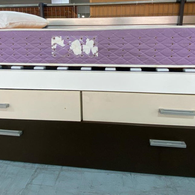 CAMA NIDO