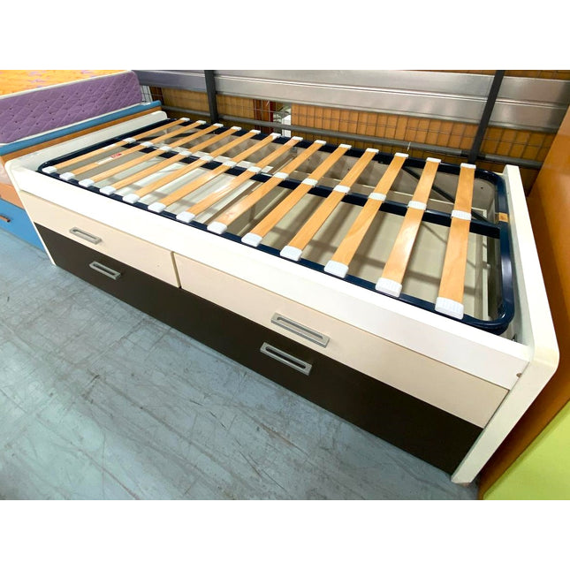 CAMA NIDO