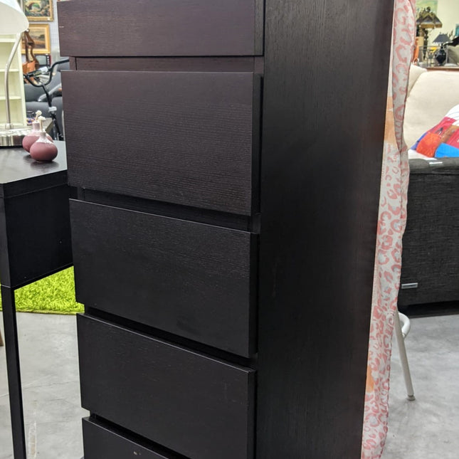 CÓMODA "MALM"