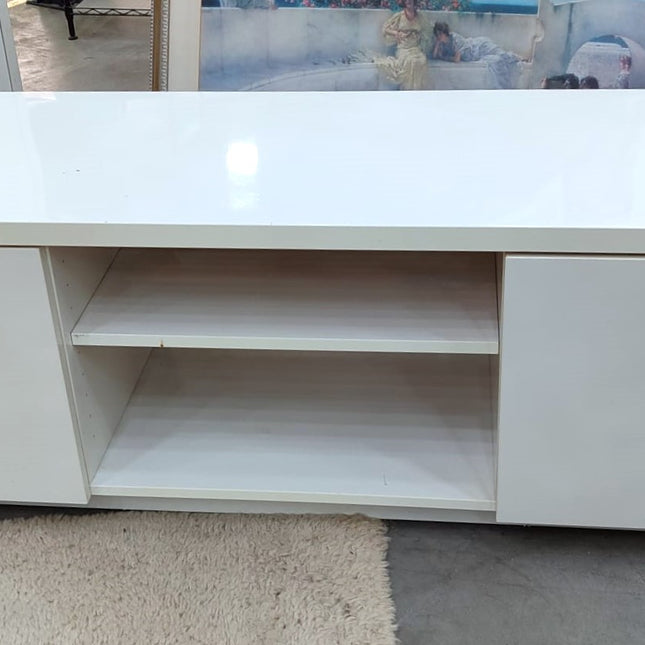 MUEBLE DE TV "BYÅS"