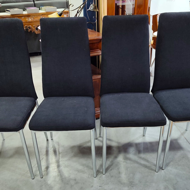 MESA DE COMEDOR + 4 SILLAS