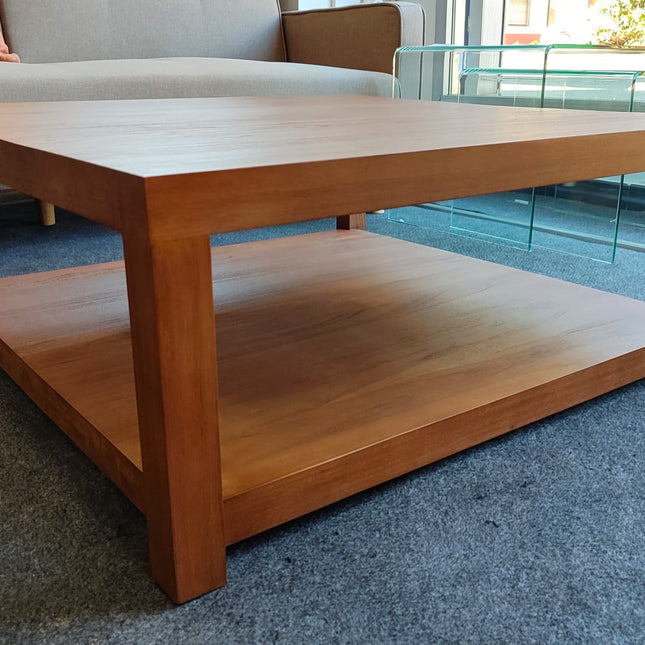 MESA DE CENTRO "SASHI"
