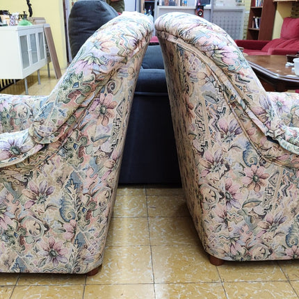 PAR DE SILLONES CLÁSICOS