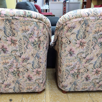 PAR DE SILLONES CLÁSICOS