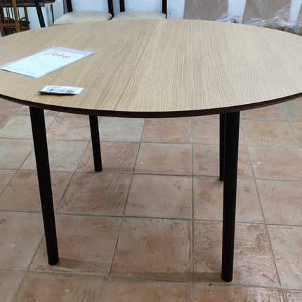 MESA OVALADA EXTENSIBLE "OQUI"