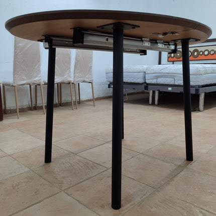 MESA OVALADA EXTENSIBLE "OQUI"